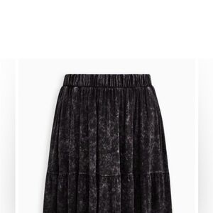 Torrid Black Mineral Wash A-Line Skirt with elastic stretch waistband.